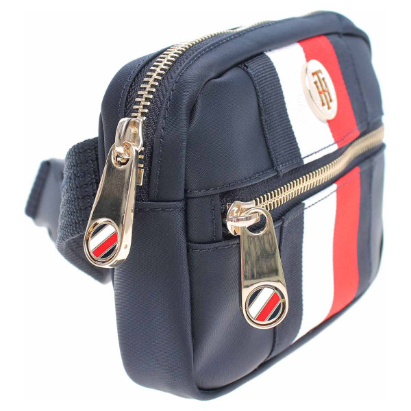 detail Tommy Hilfiger dámská ledvinka AW0AW10027 DW5 desert sky