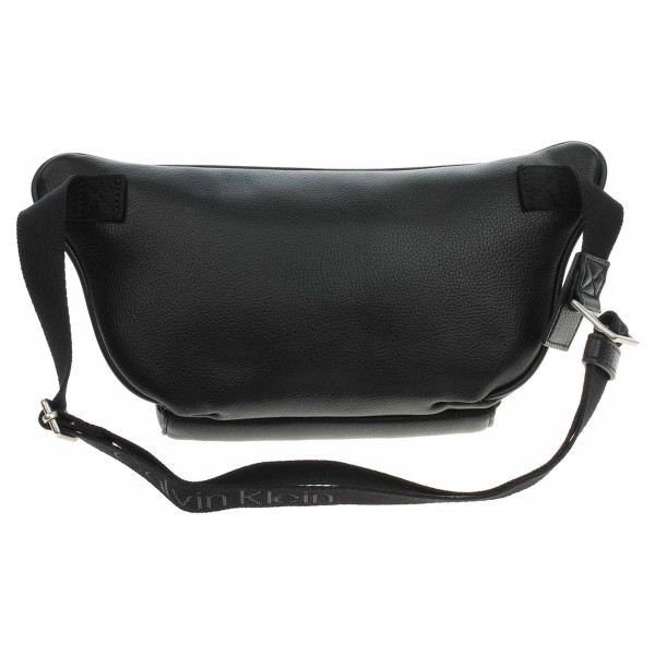 detail Calvin Klein dámská ledvinka LV04D3130G UB1 Black