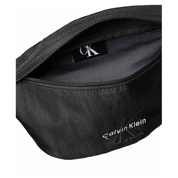 detail Calvin Klein pánská ledvinka LV04D3116G UB1 black