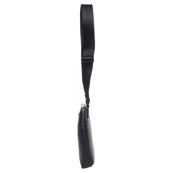 detail Calvin Klein pánská taška K50K507299 BAX Ck black
