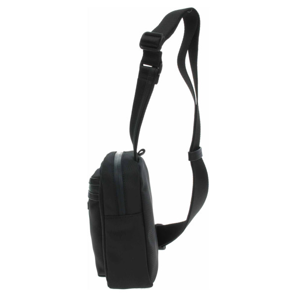 detail Calvin Klein pánská taška K50K512227 BEH Ck Black