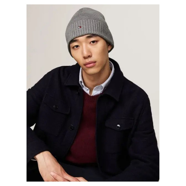 detail Tommy Hilfiger pánská čepice AM0AM12796 PKH Mid Grey