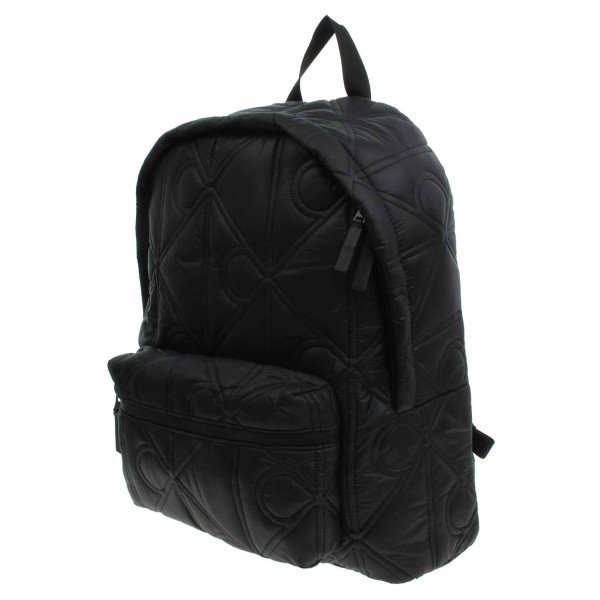 detail Calvin Klein dámský batoh LV04D3141G UB1 Black