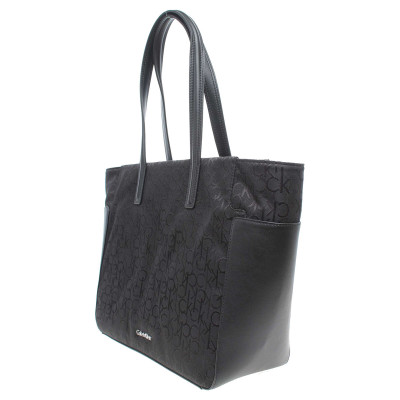 detail Calvin Klein dámská kabelka K60K602248 černá