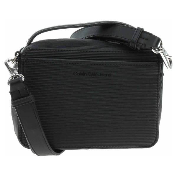detail Calvin Klein dámská kabelka K60K611222 BDS Black