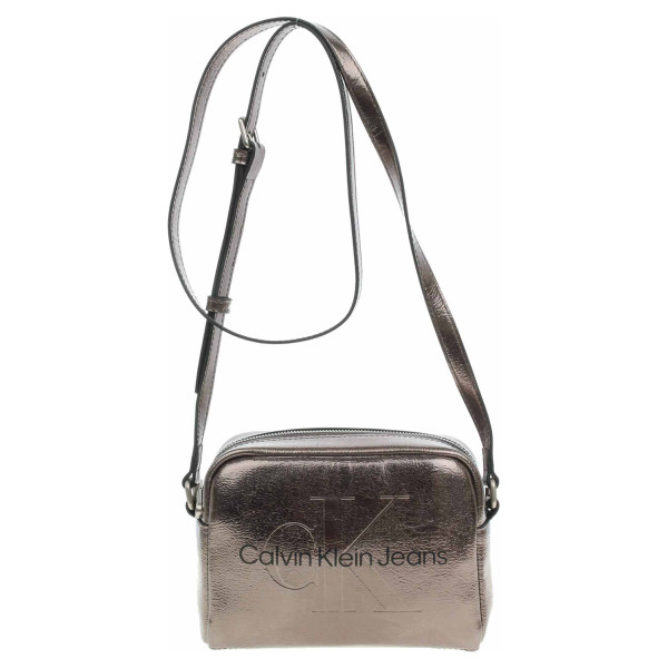 detail Calvin Klein dámská kabelka K60K612731 ADA Gunmetal
