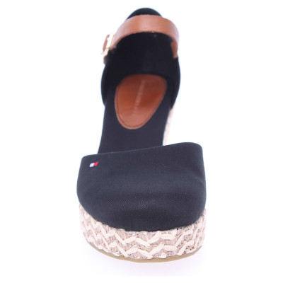 detail Tommy Hilfiger Elba 18D FW56818532 black