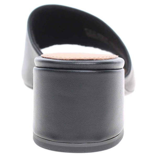 detail Dámské pantofle Tamaris 1-27204-28 black leather