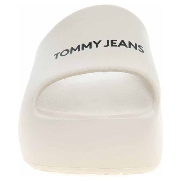 detail Plážové pantofle Tommy Hilfiger EN0EN02454 ACG Newsprint