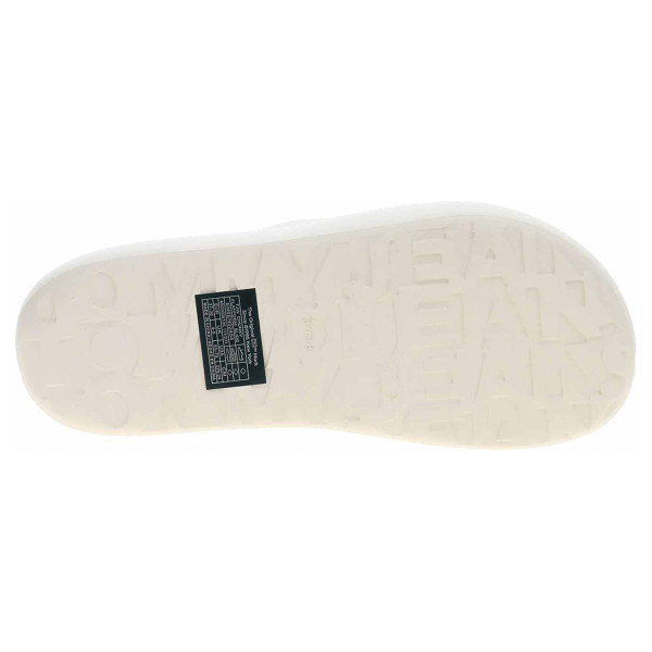 detail Plážové pantofle Tommy Hilfiger EN0EN02454 ACG Newsprint