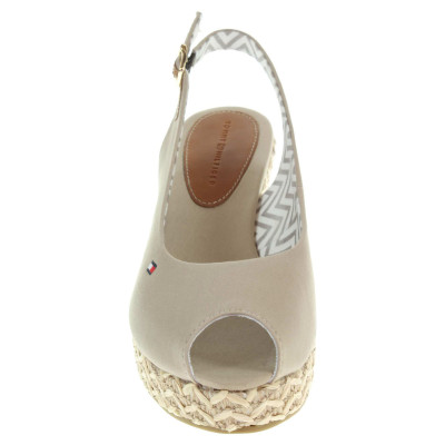 detail Tommy Hilfiger Elba 17D FW56818531 desert sand