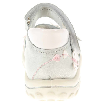 detail Primigi Livia argento leather