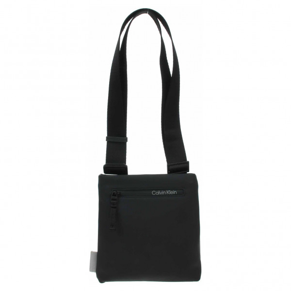 detail Calvin Klein pánská taška K50K51075 BAX Ck Black