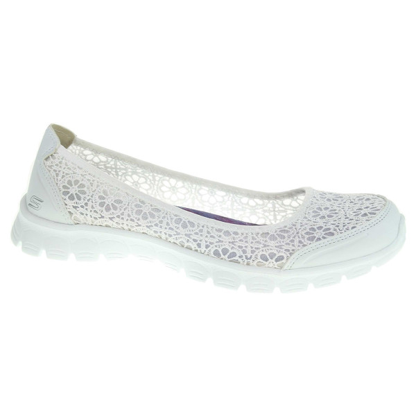 detail Skechers Majesty white