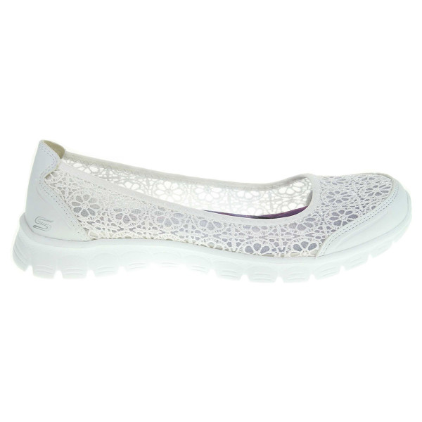 detail Skechers Majesty white