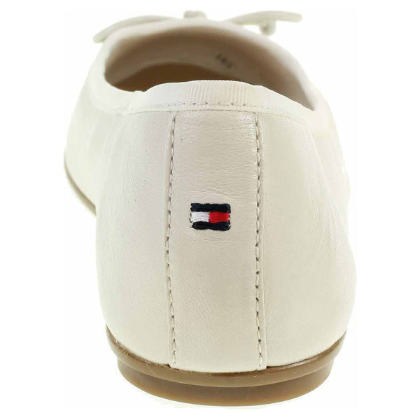 detail Dámské baleriny Tommy Hilfiger FW0FW04869 YBI ivory